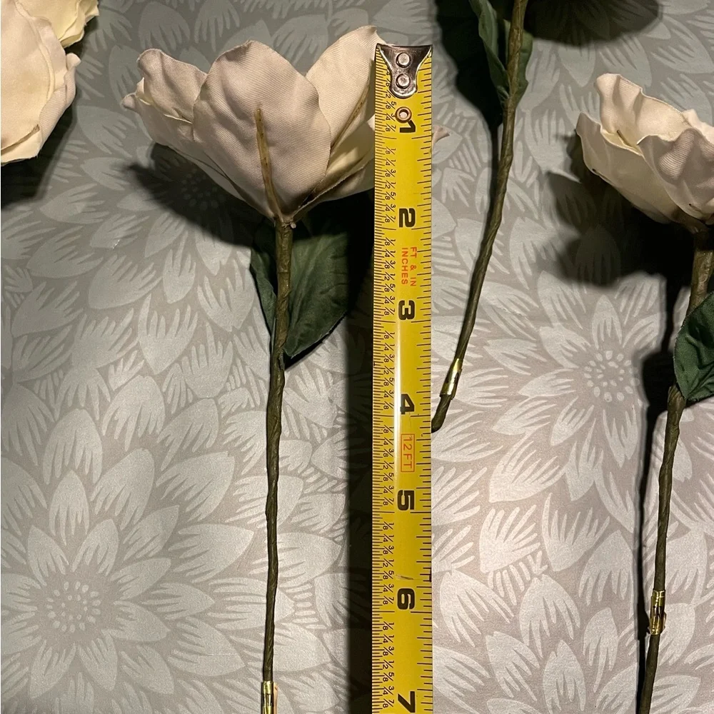 Magnolias 7”, 11 pc lot floral for Wedding Bouquet & Boutonniere artificial